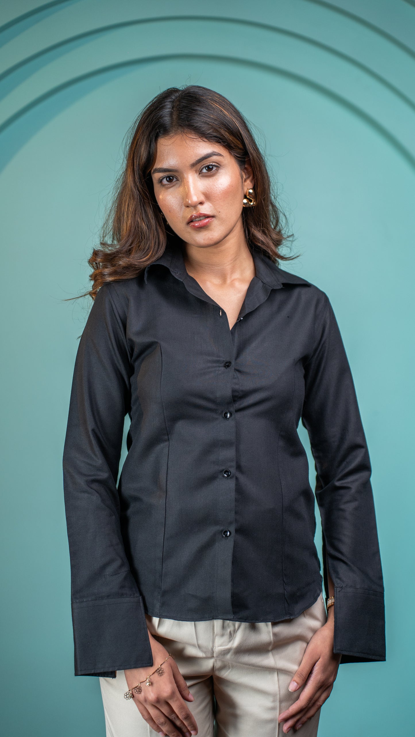 Blackline Slit-Cuff Cotton Shirt