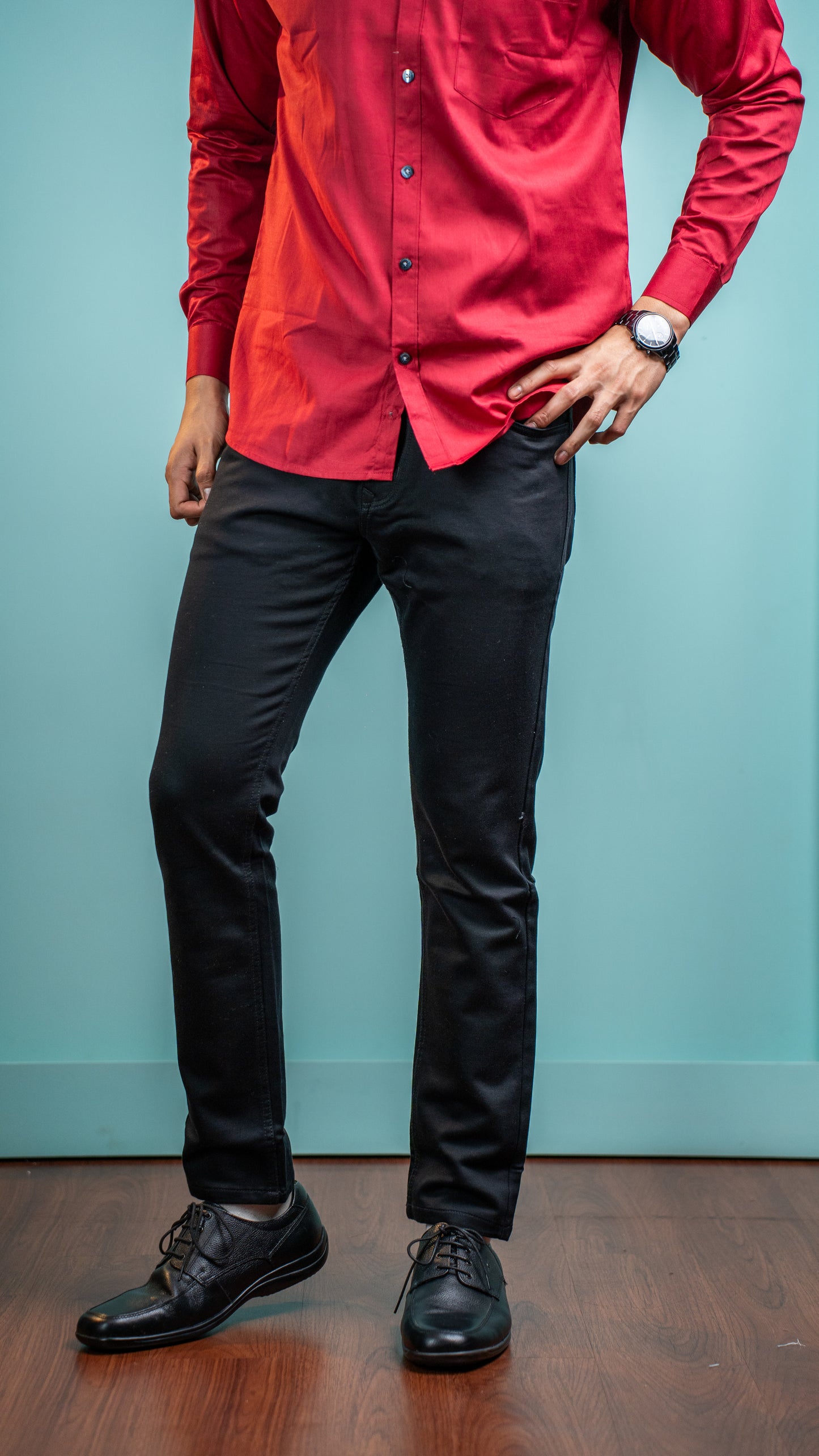 Black Slim-Fit Cotton Jeans
